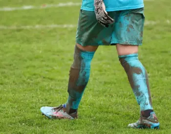 Drama, detaljer og afgørende øjeblikke: Runde 17 i Primera División RFEF – Gruppe 2 samlet på fodboldispanien.dk