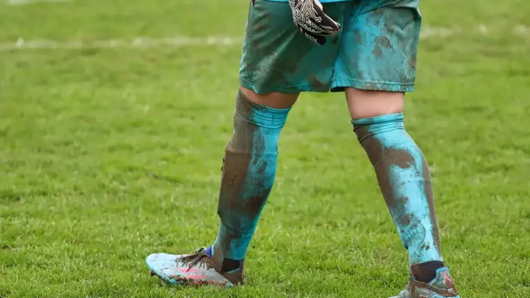 Drama, detaljer og afgørende øjeblikke: Runde 17 i Primera División RFEF – Gruppe 2 samlet på fodboldispanien.dk