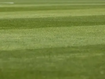 Dramatik, sene scoringer og røde kort: Overblik over Primera Federación – Grupo 2, runde 26