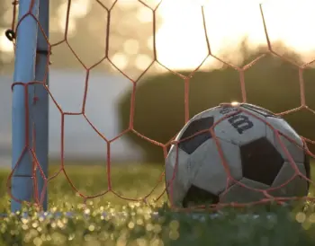 Primera División RFEF – Group 2, runde 13: tætte kampe, straffescoring i Alicante og en afgørelse i det 90. minut