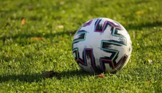 Runde 25 i Segunda División: klare udsving, sene afgørelser og masser af disciplinære noter