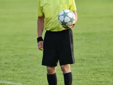 Sen afgørelser, straffespark og overraskelser: Runde 18 i Segunda División 2025/26